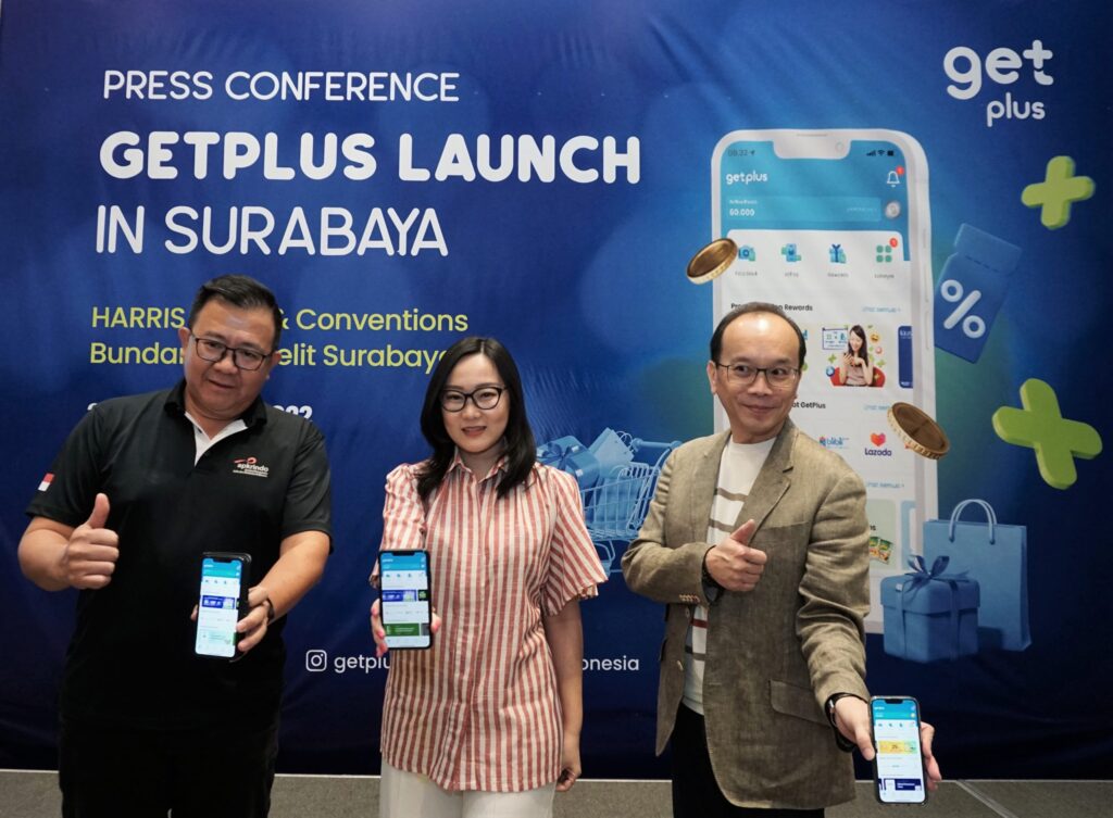 GetPlus-launching-Surabaya-Tjahyono-Haryono-Ketua-Rosiana-Alim-Adrian-Hoon
